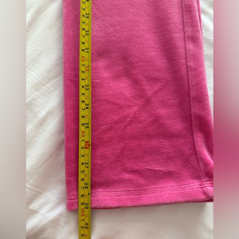 Iconic Juicy Couture velour tracksuit in a stunning pink shade 💕 - Picture 16 of 16